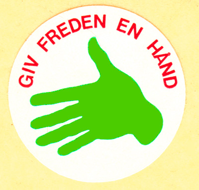 Kvinder for Fred: Giv freden en hånd.